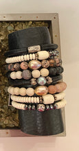 Load image into Gallery viewer, Hematite and Magnesite Bracelet